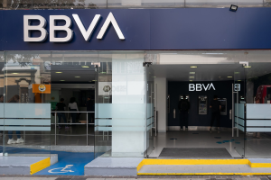 SKN | BBVA Announces €4bn Share Buyback as Central Banks Reassess AI’s Impact on Banking Jobs