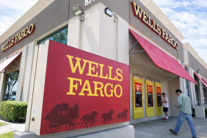 SKN | Apple’s China Reacceleration: Why Wells Fargo Sees Strategic Upside into 2026