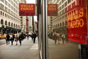 SKN | Wells Fargo Maintains Neutral View on Dollar General as U.S. Retail Signals Diverge