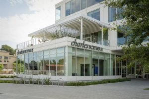 SKN | Why Charles Schwab Is Quietly Positioned for Another Earnings Beat