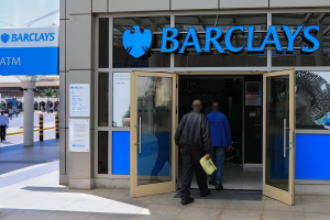 SKN | Barclays Upgrades Wayfair: What Expected Market Share Gains Signal for 2026 Positioning