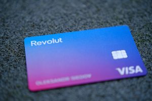 Revolut Enters the Crowded UAE Remittance Market