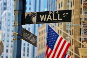 Trump’s H1-B Visa Fee Rise Puts Pressure on Wall Street Hiring