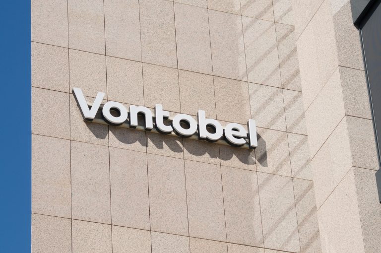 The Vontobel logo is shown on the tiled facade of a building.