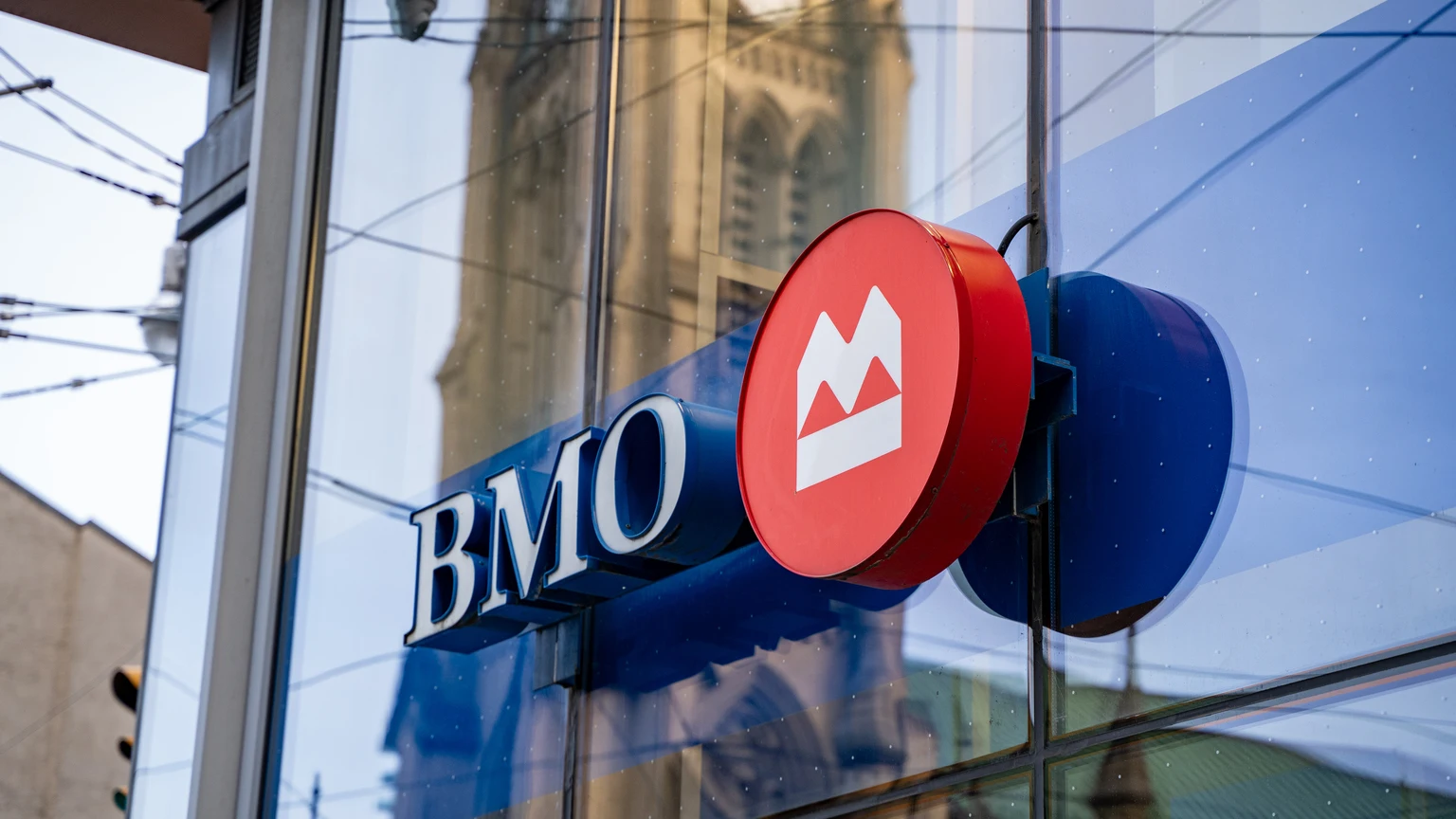 SKN | Bank of Montreal Draws Selective Institutional Rebalancing as Long-Term Conviction Holds