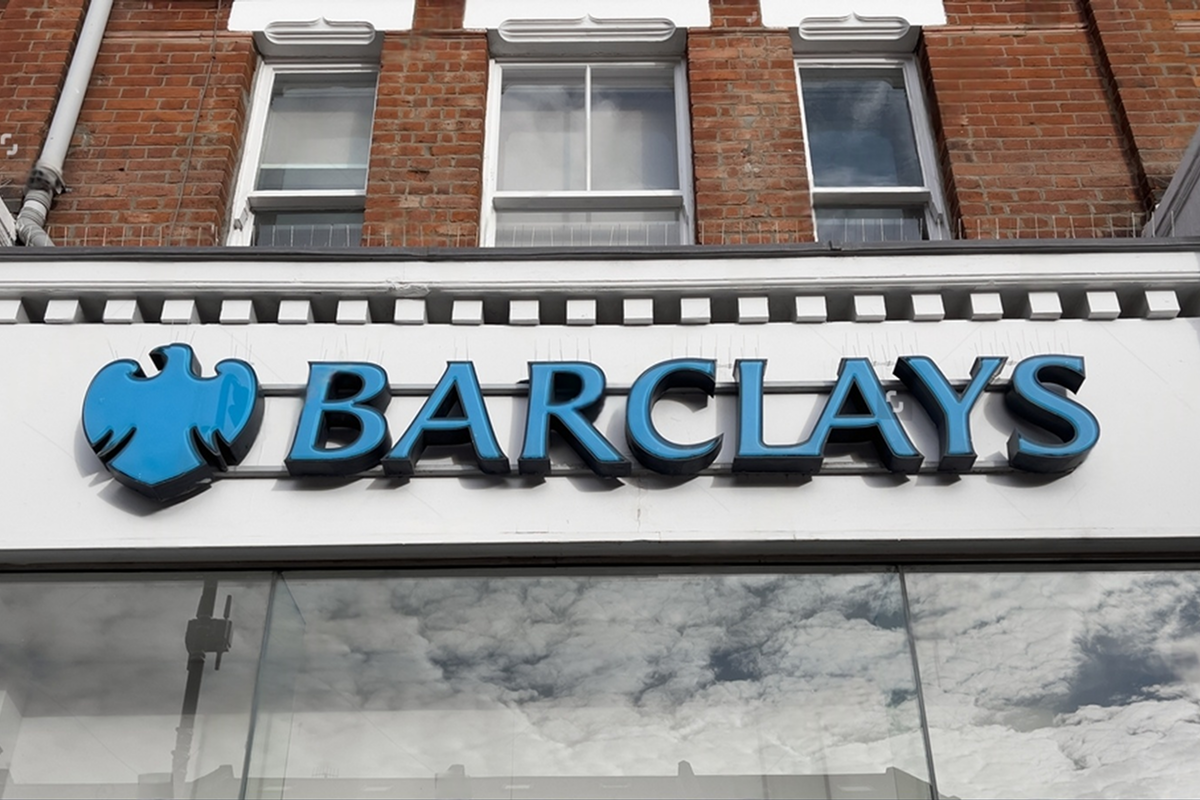 SKN | Barclays’ Shift on GitLab: What Slowing Momentum and Competitive Pressure Signal for Long-Term Capital Allocation