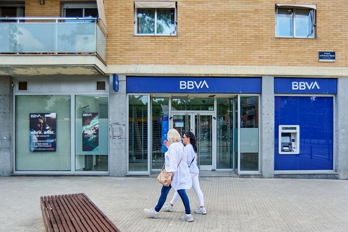 SKN | Argentina Inflation Recalibrated: What BBVA’s 2026 Forecast Signals for Currency and Capital Risk