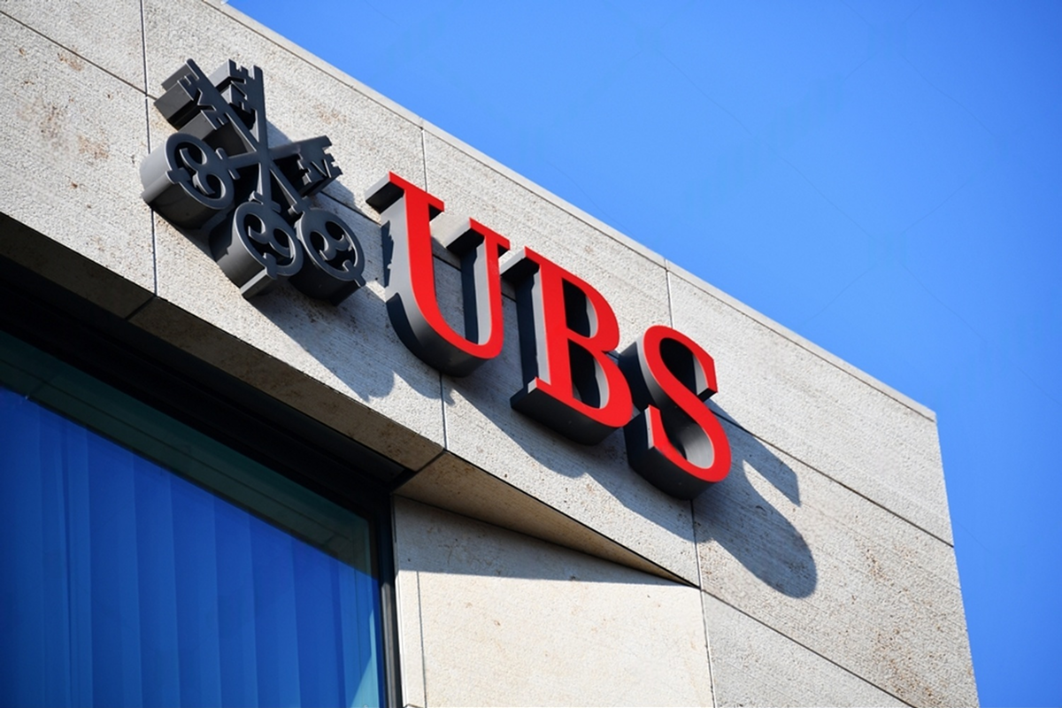 SKN | UBS Reaffirms Conviction in Enbridge: What Q4 Strength and a Higher Dividend Signal for Discerning Capital
