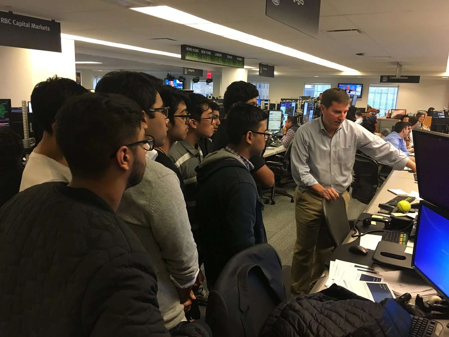 SKN | RBC Launches Dedicated AI Group: Strategic Innovation or Capital Allocation Signal?