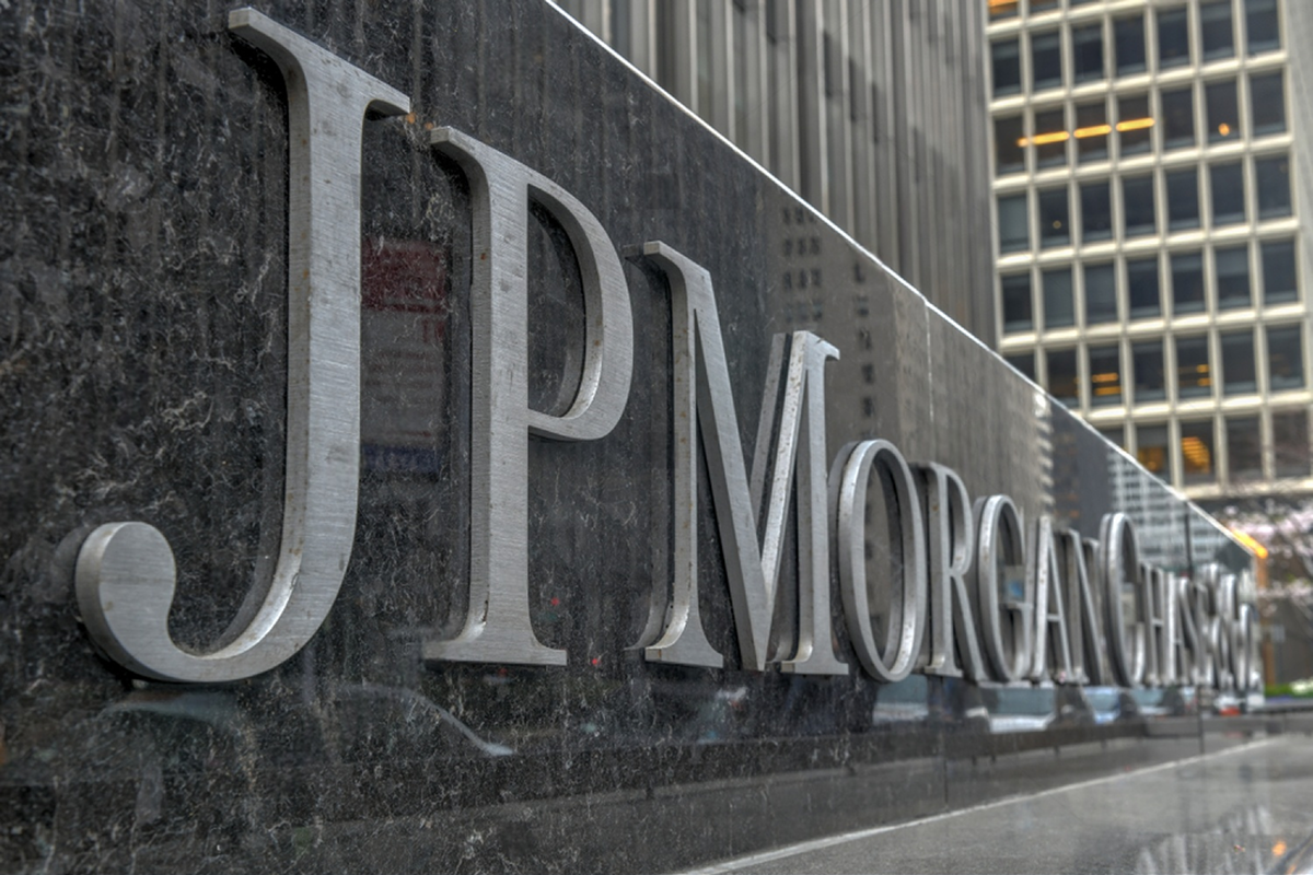 SKN | JPMorgan’s Branch Expansion Strategy: Physical Footprint as a Revenue Multiplier