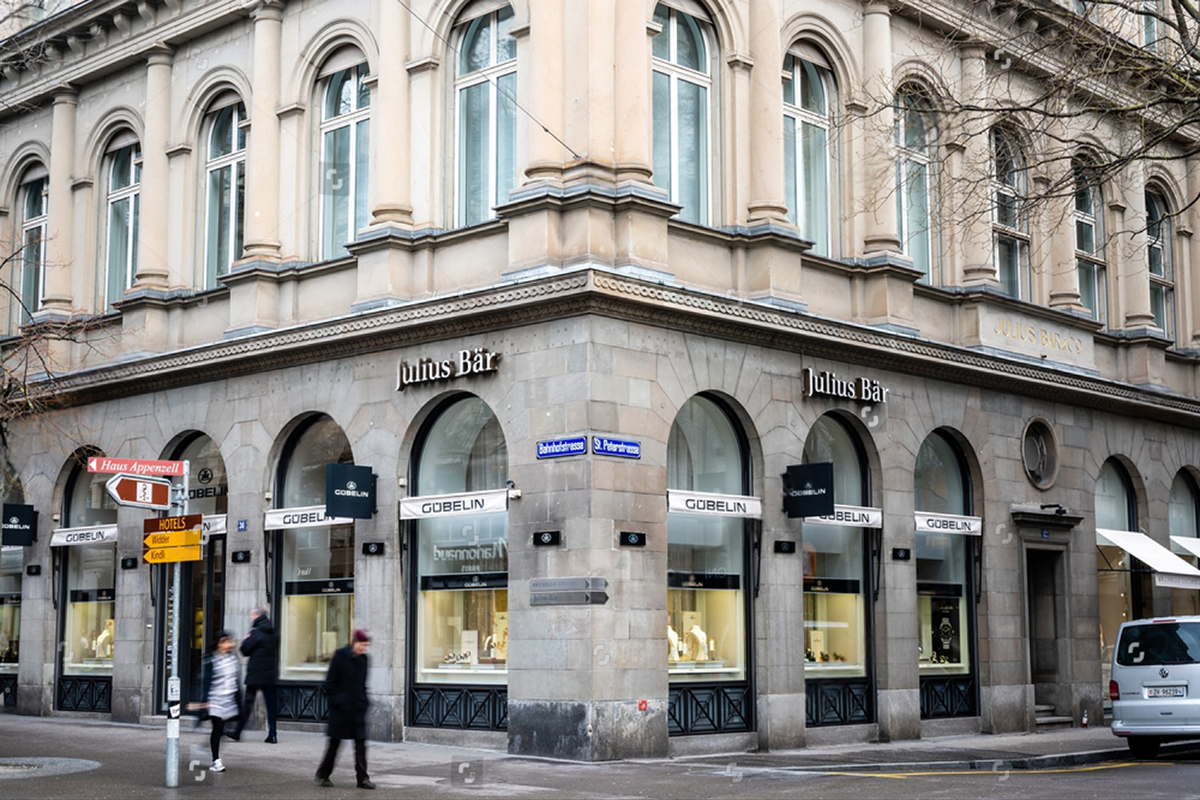 SKN | Julius Baer Expands into UK Model Portfolios: What This Strategic Move Signals for European Wealth Architecture