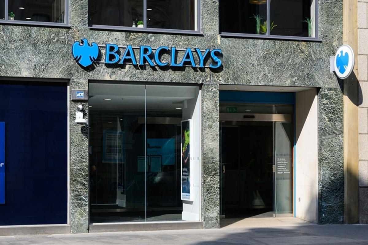 SKN | Barclays Lowers Price Target on United Wholesale Mortgage: Rate Sensitivity and Margin Compression in Focus