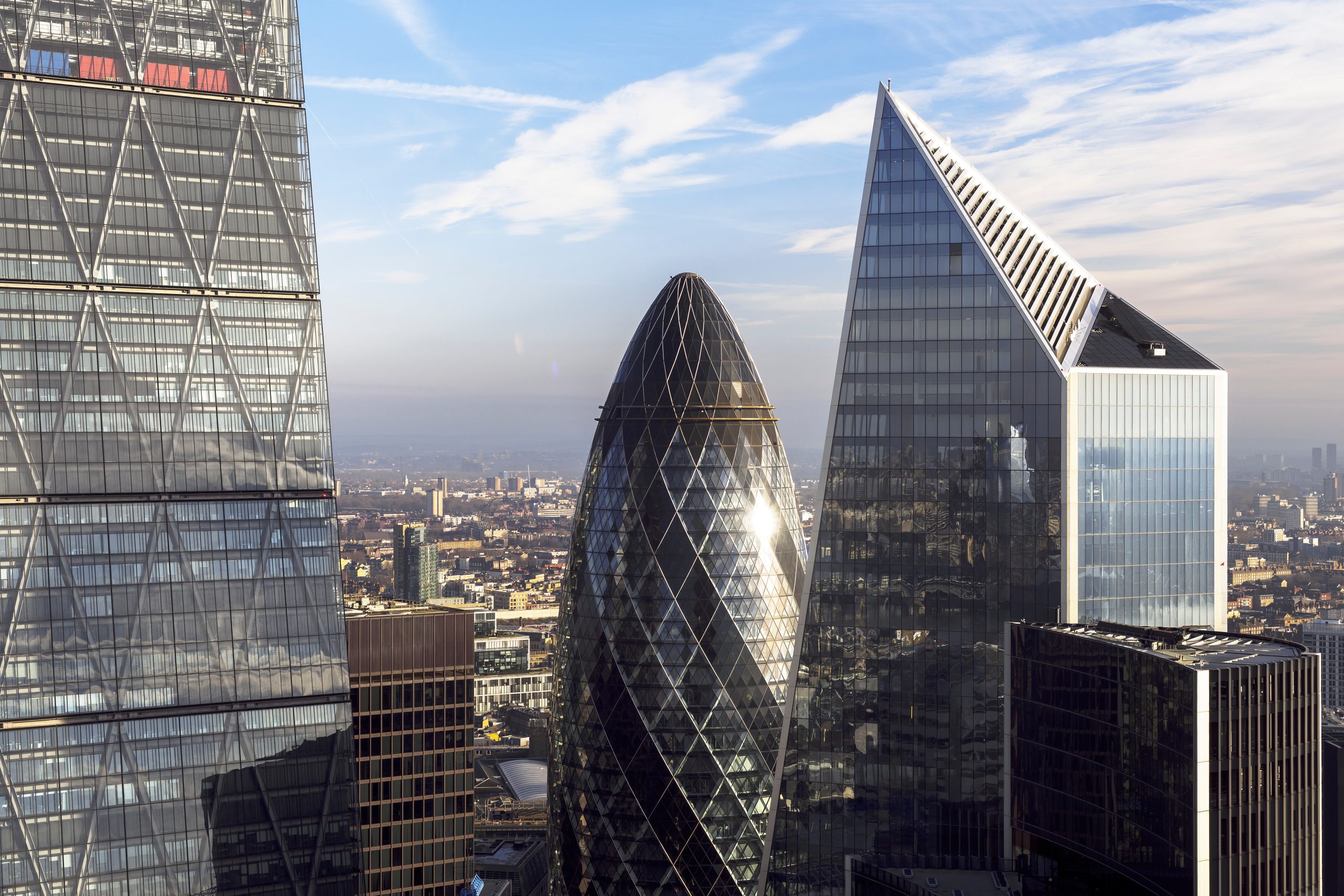 SKN | Close Brothers Shares Decline: Navigating Exposure to Motor Finance Liabilities