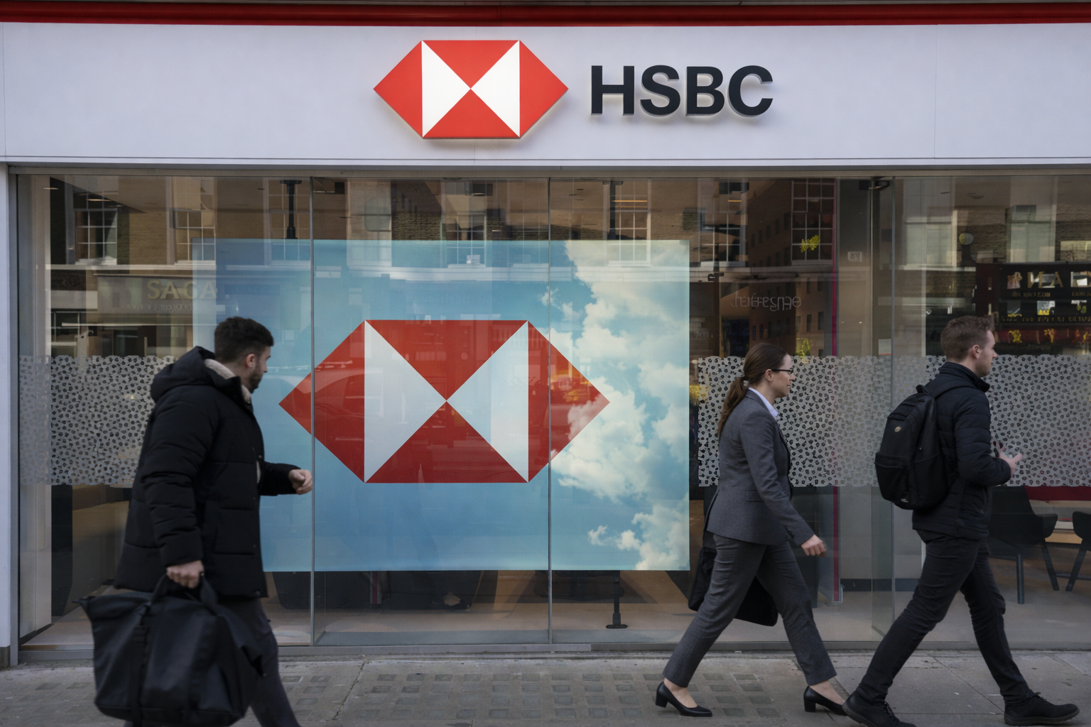 SKN | HSBC Downgrades Eli Lilly, Warns Shares Are ‘Priced to Perfection’