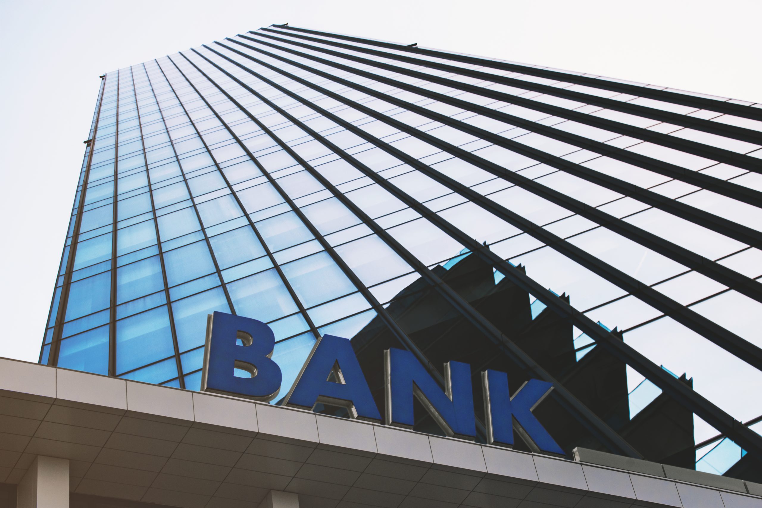 SKN | Central Banks Pause Rate Moves as Middle East Conflict Stokes Inflation Concerns