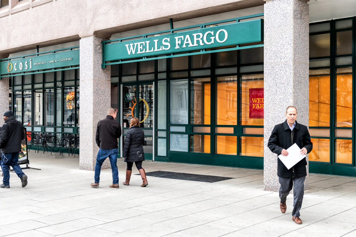 SKN | Wells Fargo Recalibrates Gold Outlook: Strategic Allocation for the Remainder of 2026
