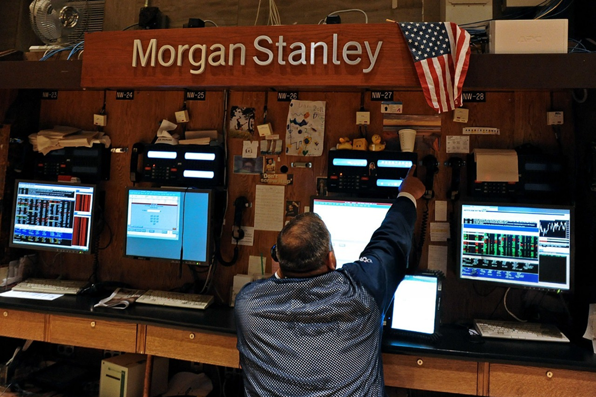 SKN | Morgan Stanley Accelerates Bitcoin ETF Strategy: Institutional Positioning in Digital Assets