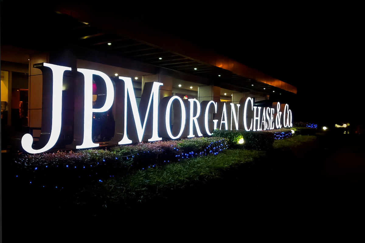 SKN | J.P. Morgan Sees No Rate Cuts in 2026 as High Rates Create Clear Winners and Losers