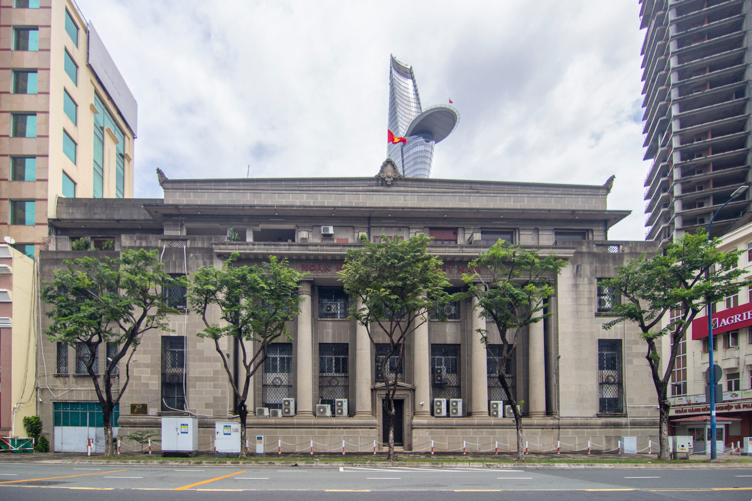 SKN | Middle East Conflict Weighs on Vietnamese Bank Credit Ratings