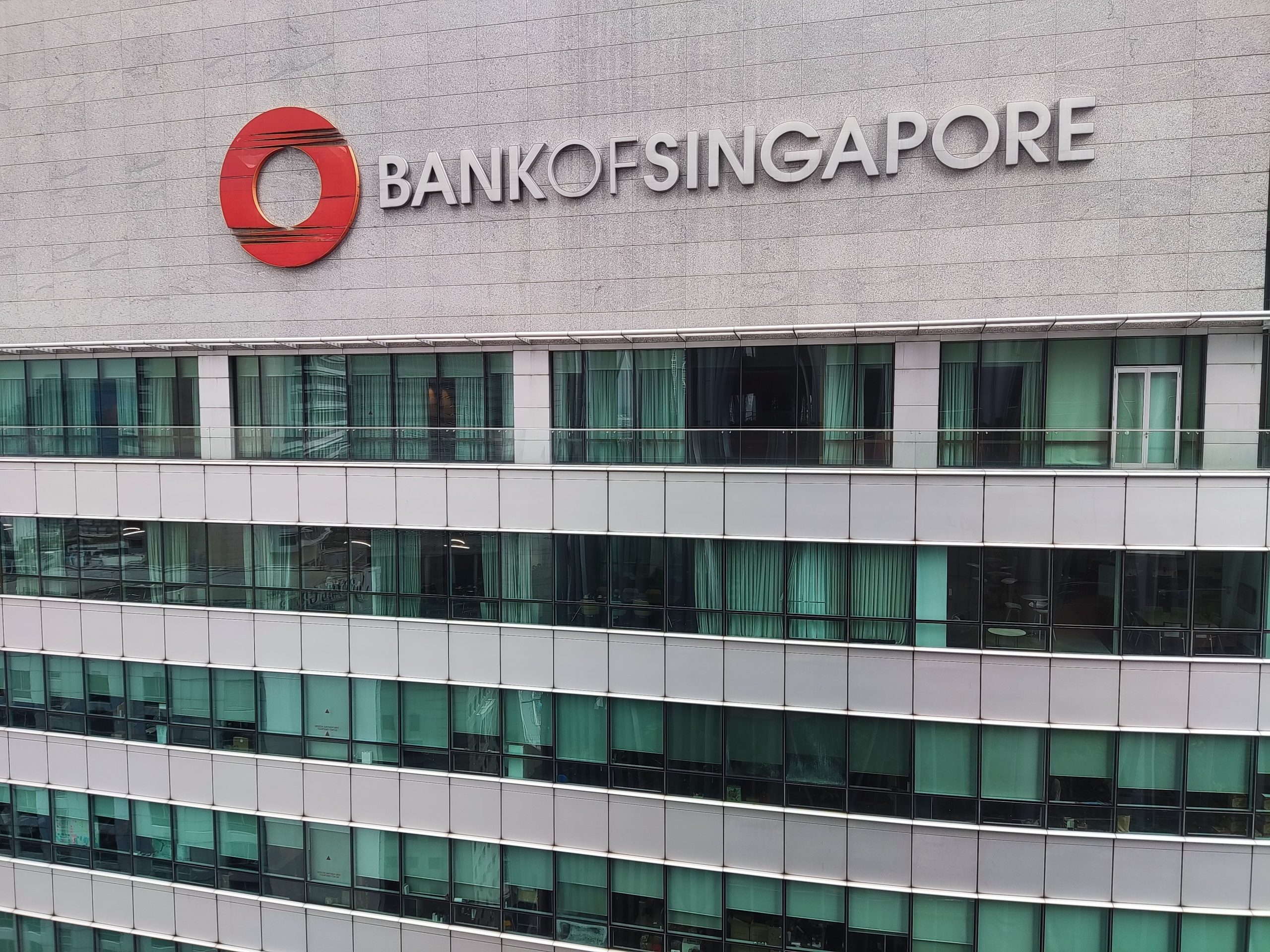SKN | Singapore Banks Remain Cautious Despite Iran War Ceasefire