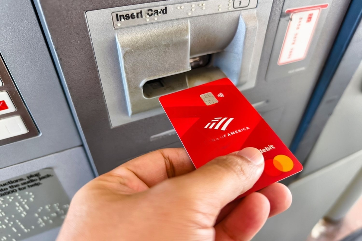 SKN | Bank of America’s OCIO Expansion and AI Financing: Strategic Signals Behind Valuation Discipline