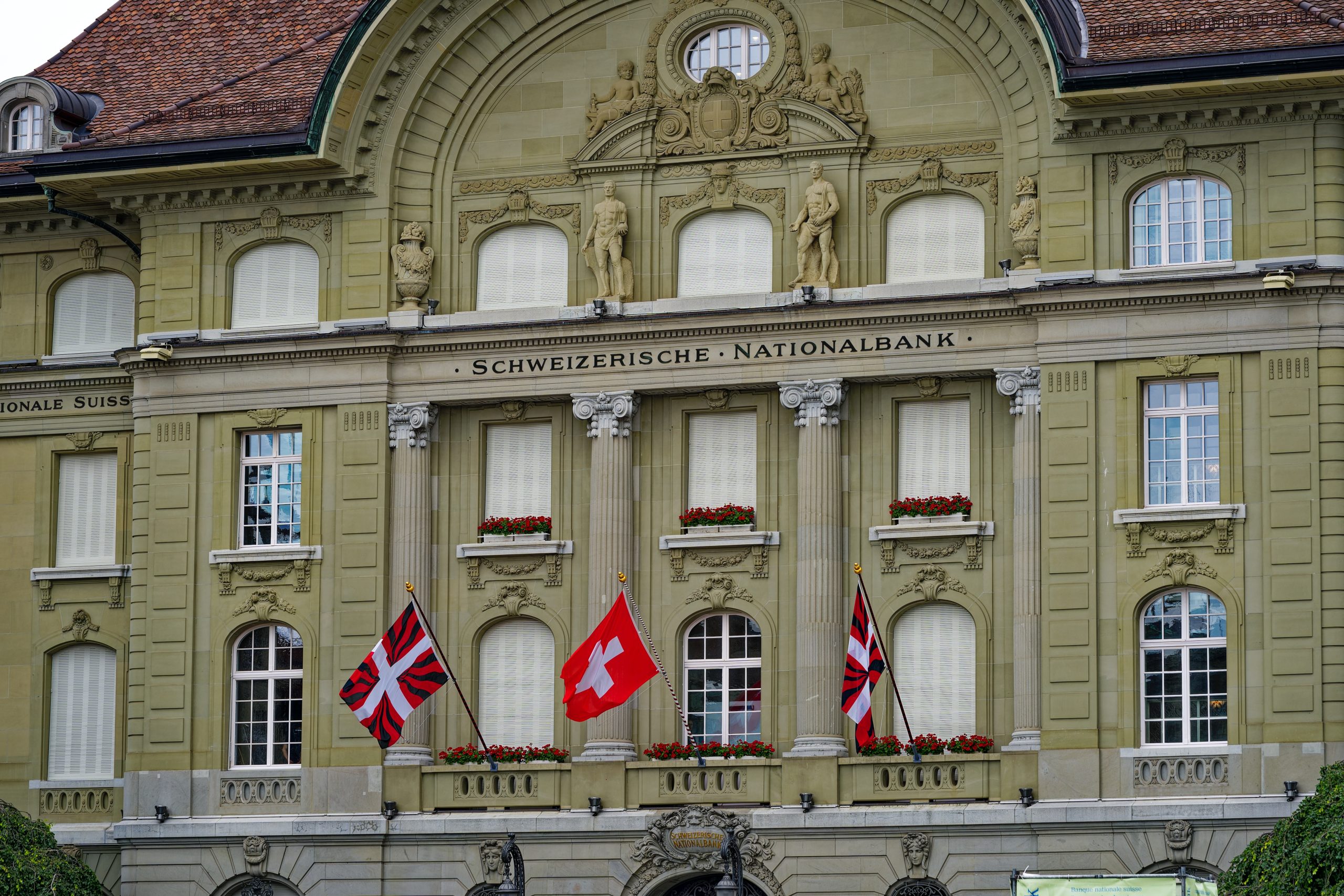 SKN | Can Swiss Banking Serve as a Stability Anchor in Times of Uncertainty?