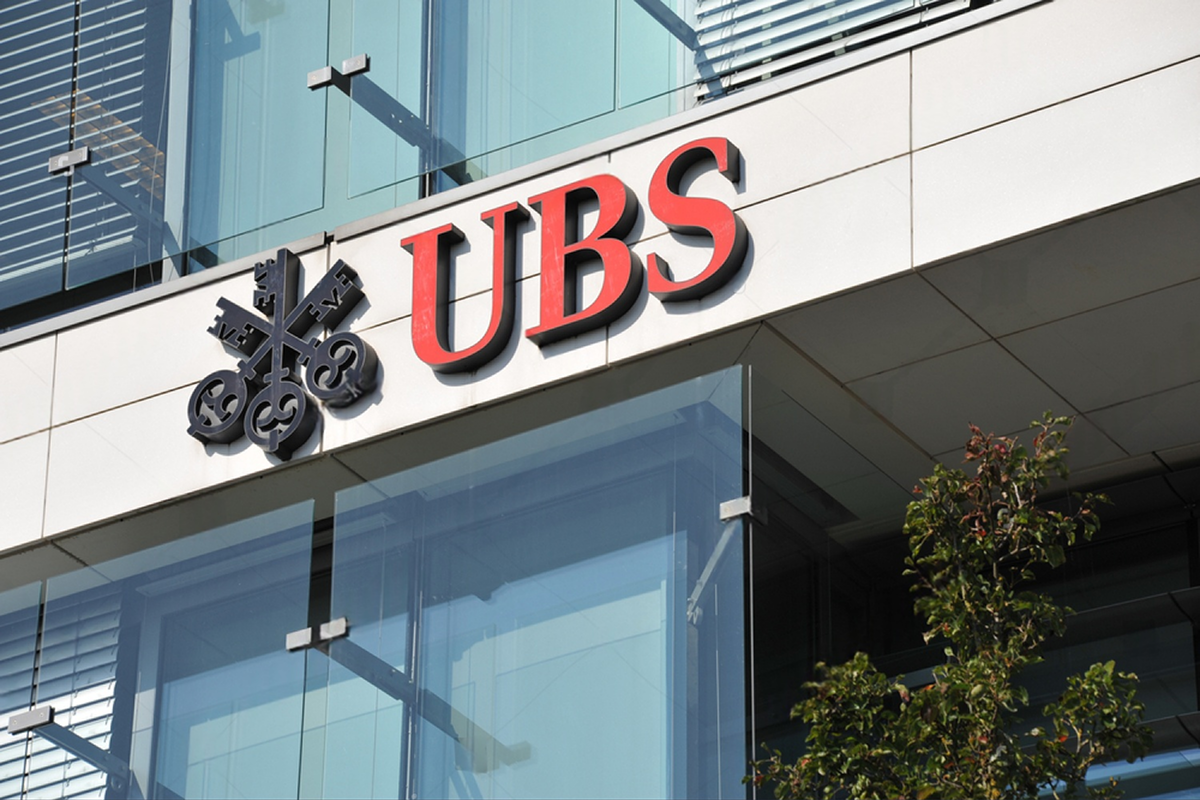 SKN | Banking Consolidation and Profit Resilience: What UBS Integration Momentum and UK Stability Signals Mean for Private Clients