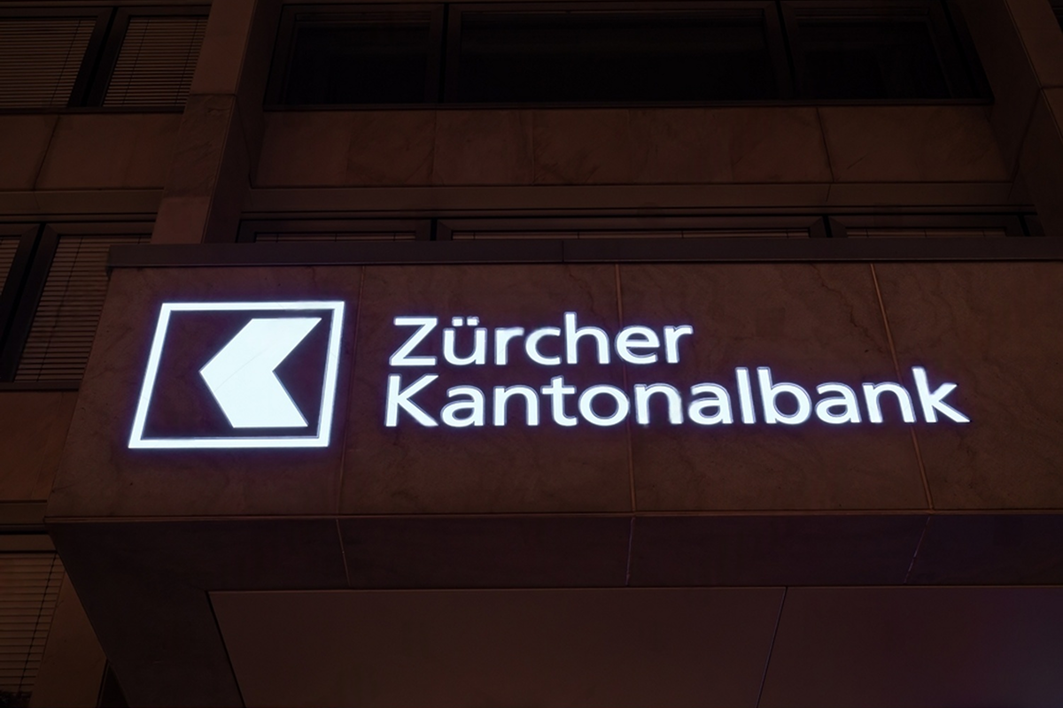 SKN | ZKB Leadership Reshuffle: CHF 48B Asset Manager Transition Signals Strategic Realignment