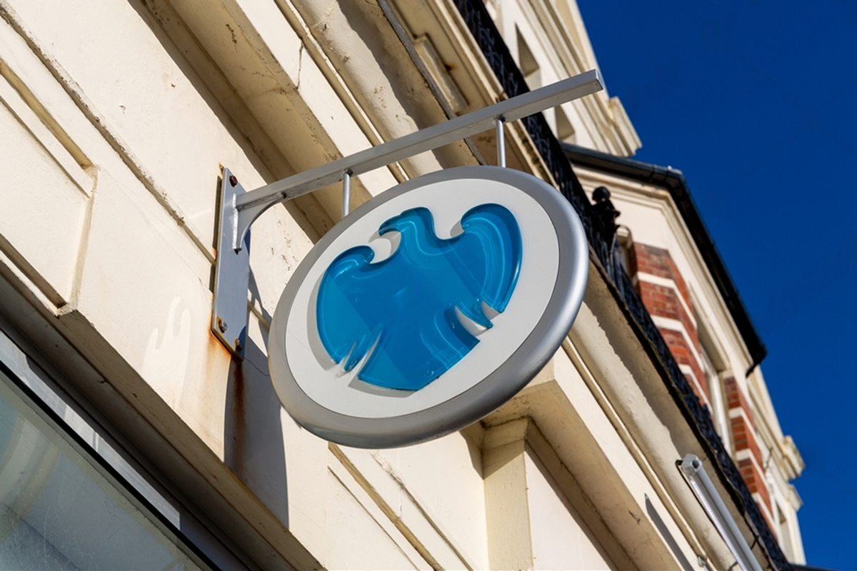 SKN | Barclays Reassesses Robinhood: What the New Price Target Signals for Retail-Driven Platforms