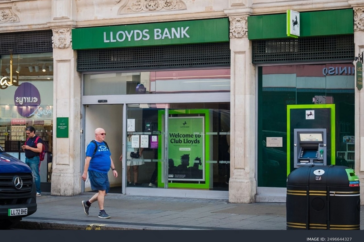 SKN | Lloyds Banking Group After the Rally: Reassessing Value in a Mature Upswing
