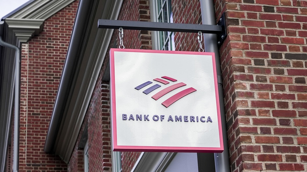 SKN | Bank of America Raises Apple Price Target as AI Strategy Gains Credibility