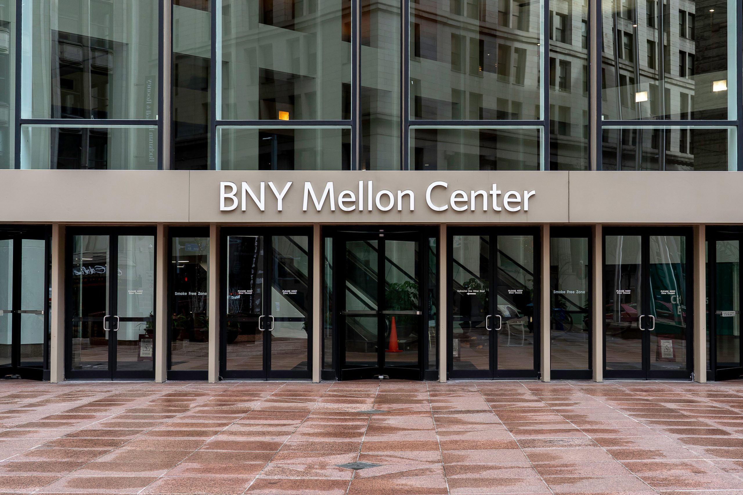 SKN  | BNY Mellon’s AI-Driven Growth Reinforces Strength in Global Asset Servicing