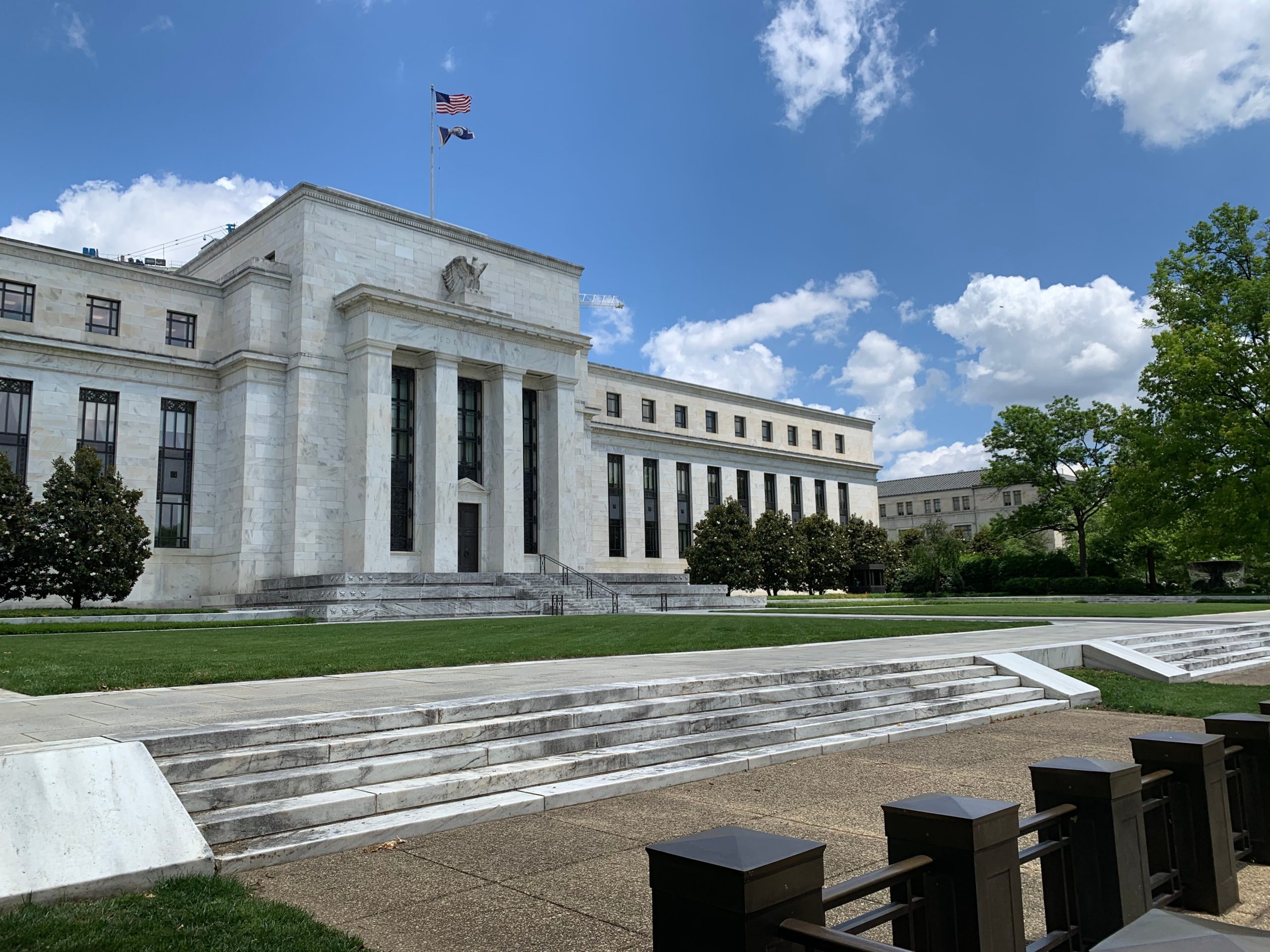 SKN | Federal Reserve Internal Review and Record Non-Bank Trading Revenues: What the Shift in Market Power Means for Global Wealth Architecture