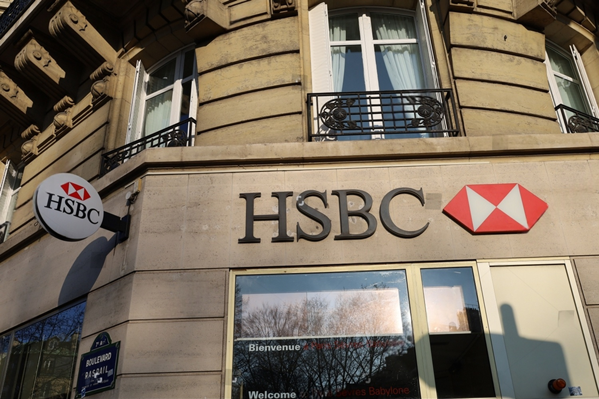 SKN | HSBC Switzerland Investigation Highlights a New Era of Compliance Risk in Global Private Banking