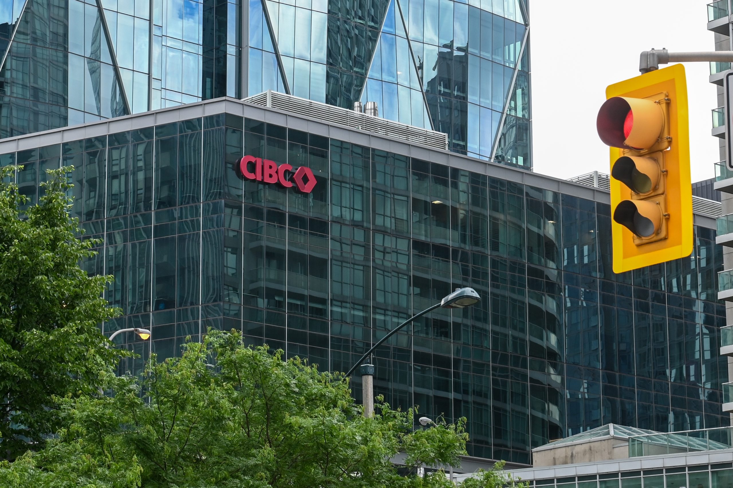 SKN | CIBC (Canadian Imperial Bank of Commerce): What Its Conservative Capital Model Signals for North American Wealth Stability and Cross-Border Allocation Strategy