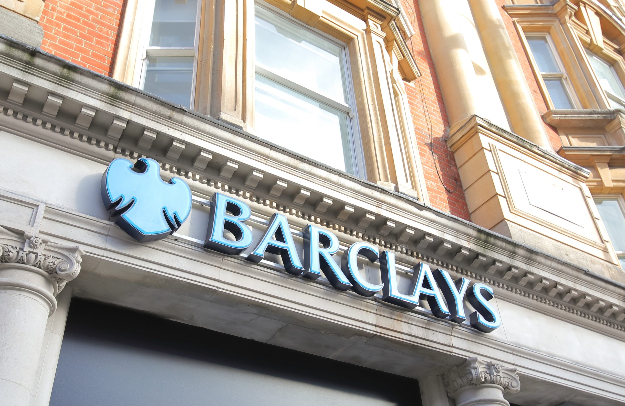 SKN | Barclays Expects Philippines to Return to Global Debt Markets with Additional $2 Billion Borrowing