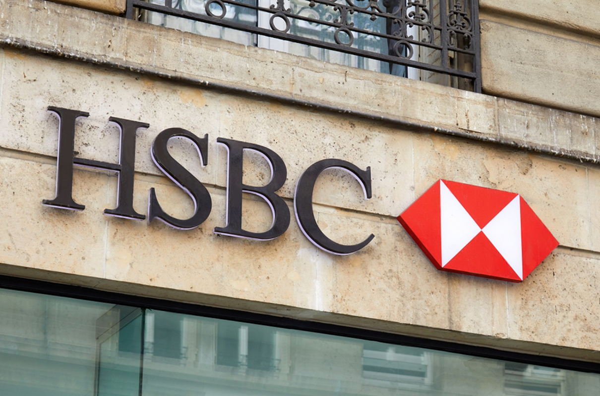SKN | HSBC Turns More Cautious on Stellantis as U.S. Inventory Pressures Resurface